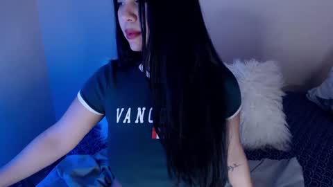 Snapshot of kim_perrii chatting on March 2025 05:50:01 PM Kim online show from March 2025 05:50:01 PM