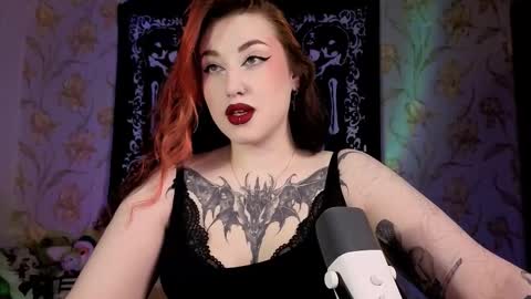 Snapshot of kim_possible1 chatting on October 2025 09:19:02 AM Hi Im Kimberly but u can call me Kim. Turn on ur sound i love to talk and moan online show from October 2025 09:19:02 AM