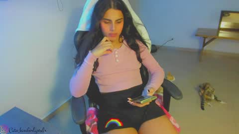 Snapshot of kim_wexler chatting on January 2025 01:29:01 AM OnlyFans kimberlywexlr online show from January 2025 01:29:01 AM