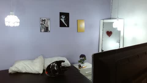 Kim  Yuk online show from January 2025 07:48:01 PM