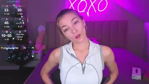 kimberlly_smith online show from December 2025 11:45:02 PM