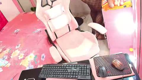 Anita. online show from February 2026 12:40:02 AM