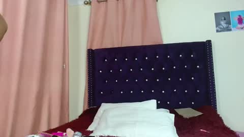kimberly_blaze online show from February 2025 07:27:02 PM