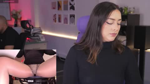 Kimberly 1200-1900 GMT-5 online show from March 2026 05:08:01 PM