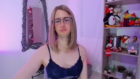 kimberly_thonson online show from December 2025 07:09:01 PM