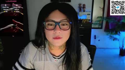 Kimberly Polizzi     online show from November 2025 10:52:02 PM