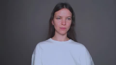 Kimberly online show from November 2025 07:18:02 AM