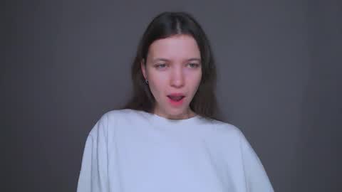 Kimberly online show from December 2025 08:30:01 AM