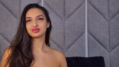 Snapshot of kimberlymav chatting on December 2025 05:15:02 AM Kimberly online show from December 2025 05:15:02 AM