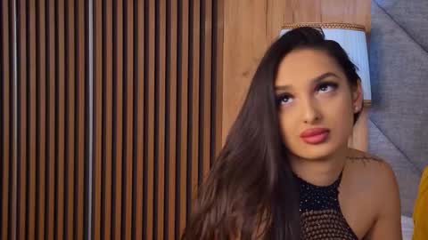 Snapshot of kimberlymav chatting on December 2025 05:27:01 AM Kimberly online show from December 2025 05:27:01 AM