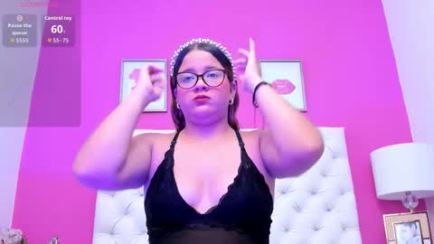 Snapshot of kimberlymorgann chatting on December 2025 11:41:02 AM KIM online show from December 2025 11:41:02 AM