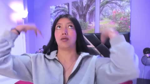 Snapshot of kimberlyvillalobos chatting on November 2025 12:59:01 PM Kimberly Villalobos online show from November 2025 12:59:01 PM