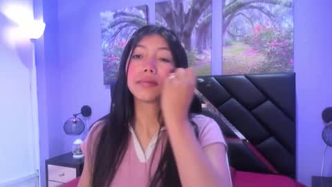 Snapshot of kimberlyvillalobos chatting on November 2025 11:32:02 AM Kimberly Villalobos online show from November 2025 11:32:02 AM