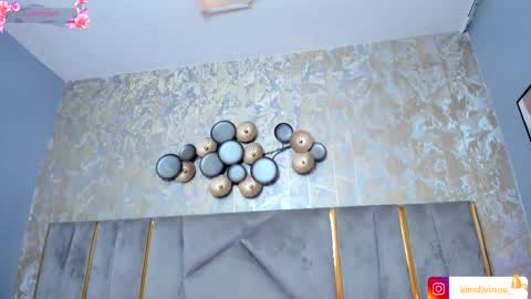  KIM  online show from November 2025 02:45:02 AM