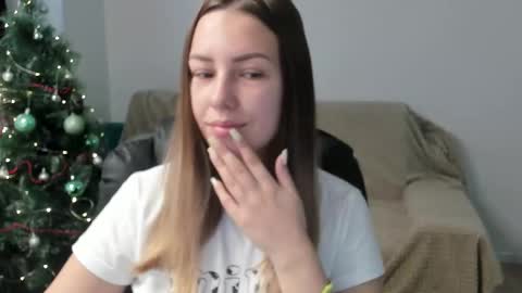 Snapshot of kimiacandy chatting on December 2025 06:51:01 AM Albina sexy online show from December 2025 06:51:01 AM