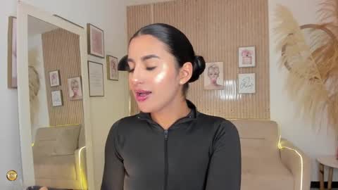 Snapshot of kimm_khalifa chatting on February 2025 05:04:02 PM Kim online show from February 2025 05:04:02 PM