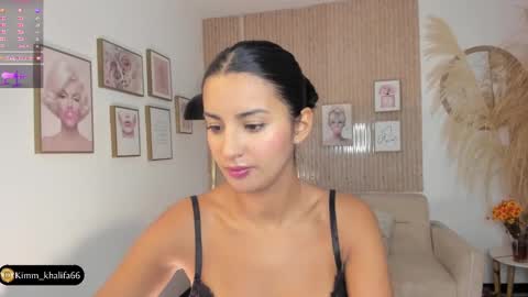 Snapshot of kimm_khalifa chatting on February 2025 03:48:02 PM Kim online show from February 2025 03:48:02 PM