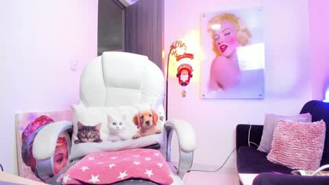 Snapshot of kimmberly_saenz_ chatting on December 2024 10:23:01 PM kimmberly_saenz_ online show from December 2024 10:23:01 PM