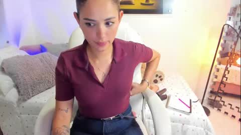 Snapshot of kimmberly_saenz_ chatting on September 2025 11:19:01 PM kimmberly_saenz_ online show from September 2025 11:19:01 PM