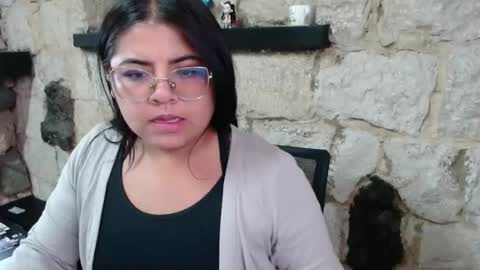 Snapshot of kimmy_kimmy_ chatting on January 2025 09:31:02 PM Kimmy online show from January 2025 09:31:02 PM