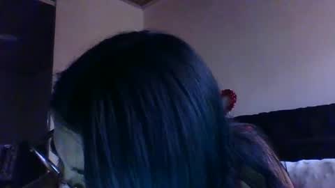 Snapshot of kimmy_kimmy_ chatting on January 2025 10:23:01 PM Kimmy online show from January 2025 10:23:01 PM