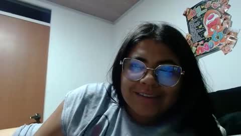 Snapshot of kimmy_kimmy_ chatting on March 2025 03:29:02 AM Kimmy online show from March 2025 03:29:02 AM