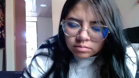 Snapshot of kimmy_kimmy_ chatting on March 2025 09:13:02 PM Kimmy online show from March 2025 09:13:02 PM