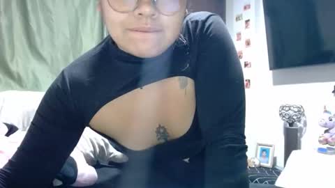 Snapshot of kimmy_kimmy_ chatting on November 2025 01:15:01 AM Kimmy online show from November 2025 01:15:01 AM