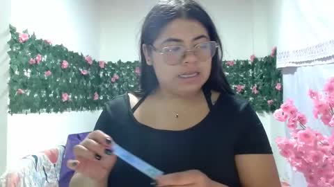 Snapshot of kimmy_kimmy_ chatting on November 2025 01:27:02 AM Kimmy online show from November 2025 01:27:02 AM