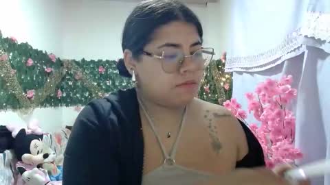 Snapshot of kimmy_kimmy_ chatting on November 2025 03:09:02 AM Kimmy online show from November 2025 03:09:02 AM