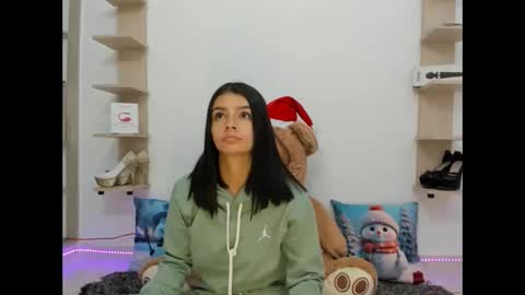 Snapshot of kimmy_montiell chatting on December 2025 11:52:01 AM kimmy_montiell online show from December 2025 11:52:01 AM