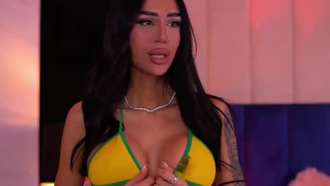 Snapshot of kimnatty chatting on December 2025 02:22:02 PM Kim online show from December 2025 02:22:02 PM