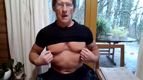 kimonoblues online show from January 2025 02:08:02 PM