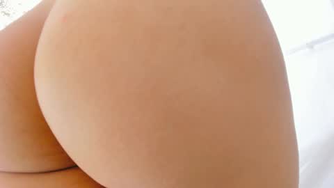 Snapshot of kimthompsonn chatting on January 2025 09:02:02 AM Kim Thompson online show from January 2025 09:02:02 AM