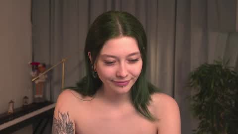 kina_ka online show from December 2024 03:02:01 PM