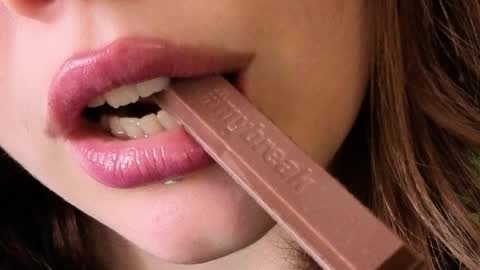 kina_ka online show from November 2025 04:37:01 AM