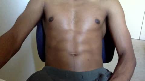 Snapshot of kinda_horny_right_now chatting on December 2024 02:52:01 AM Isaac online show from December 2024 02:52:01 AM