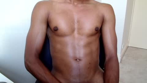 Snapshot of kinda_horny_right_now chatting on February 2025 07:02:02 AM Isaac online show from February 2025 07:02:02 AM