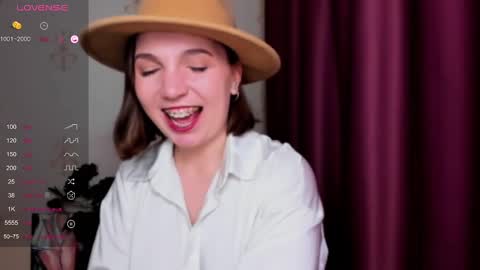 Hazel online show from February 2025 05:37:01 PM