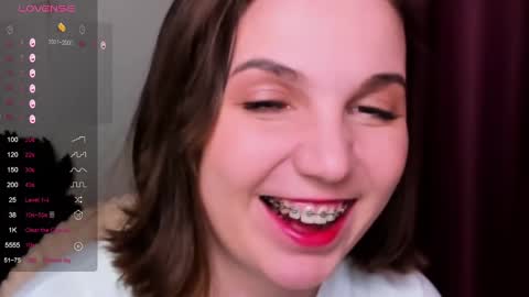 Hazel online show from February 2025 03:15:02 AM