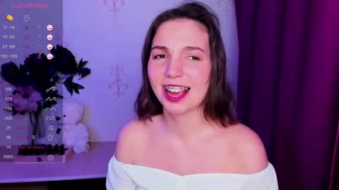 Hazel online show from February 2026 06:48:02 AM