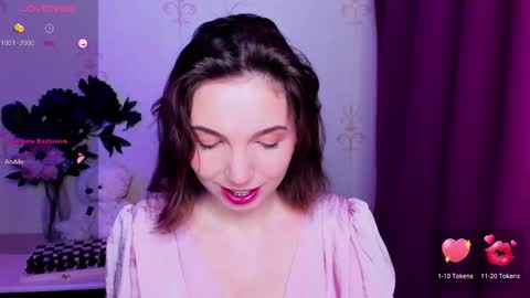 Hazel online show from March 2026 08:37:01 PM