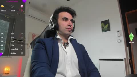 Snapshot of king7045 chatting on December 2024 08:02:01 AM king7045 online show from December 2024 08:02:01 AM