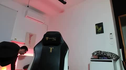 Snapshot of king7045 chatting on March 2025 09:35:02 AM king7045 online show from March 2025 09:35:02 AM