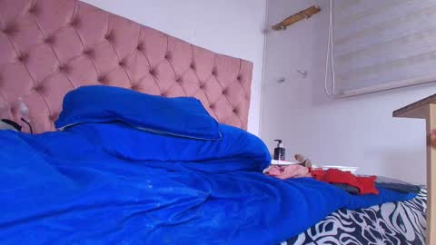 Bella online show from January 2025 09:15:02 AM