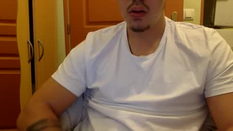 Snapshot of king_cobr chatting on January 2025 07:53:01 PM king_cobr online show from January 2025 07:53:01 PM