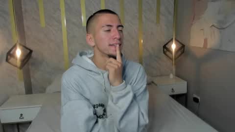 Snapshot of king_dante_ chatting on December 2024 08:27:02 PM King Dante online show from December 2024 08:27:02 PM