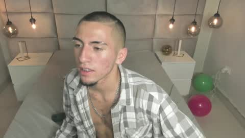 Snapshot of king_dante_ chatting on December 2024 02:42:01 AM King Dante online show from December 2024 02:42:01 AM