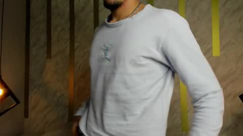 Snapshot of king_dante_ chatting on January 2025 08:37:01 PM King Dante online show from January 2025 08:37:01 PM