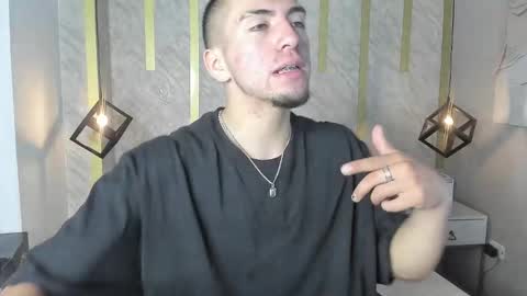 Snapshot of king_dante_ chatting on March 2025 08:12:01 PM King Dante online show from March 2025 08:12:01 PM